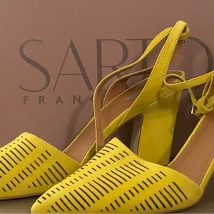 Suede Yellow shoe